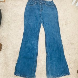 LEVI mid rise flared jeans.